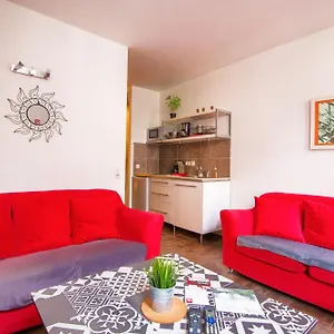 Royale Vieux 24h24h Access Lille